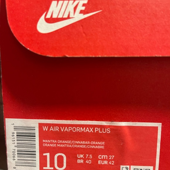 Nike Air Vapormax Plus in Cinnabar Orange - Picture 4 of 4